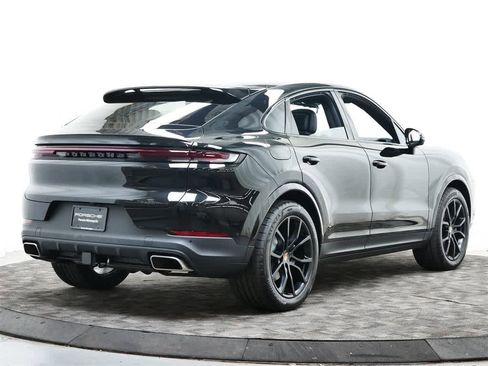 New 2026 Porsche Cayenne Coupe image 7