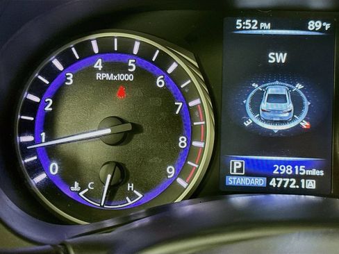 Used 2017 INFINITI Q60 Red Sport 400 AWD/4WD image 14