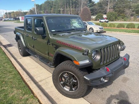 Used 2022 Jeep Gladiator Rubicon w/ LED Lighting Group image 3