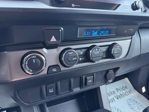 Used 2021 Toyota Tacoma SR AWD/4WD image 19