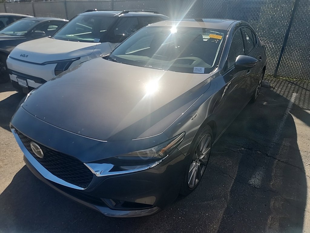 Used 2019 MAZDA MAZDA3 Sedan w/ Premium Package FWD image 3