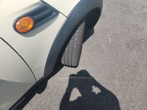 Used 2013 MINI Cooper Hardtop FWD image 7