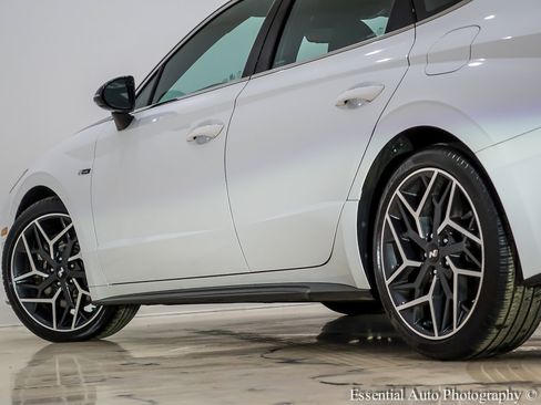 Used 2022 Hyundai Sonata N Line image 11