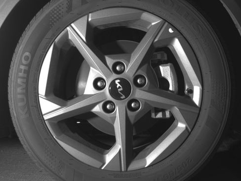 Used 2025 Kia K4 LXS image 13