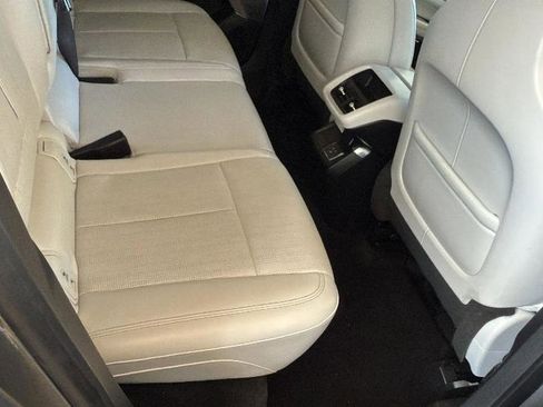 Used 2023 Cadillac Lyriq 2WD image 35