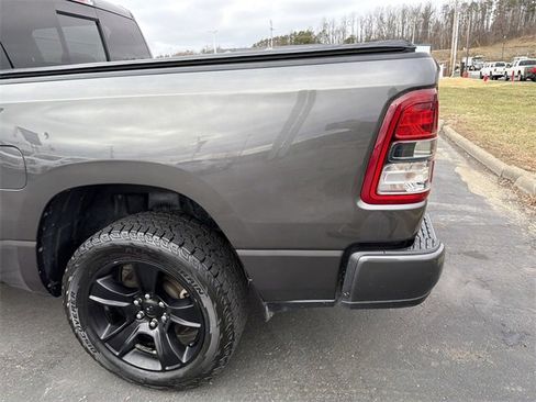 Used 2021 RAM 1500 Big Horn image 8