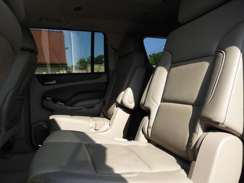 Used 2015 Chevrolet Suburban LT AWD/4WD image 22