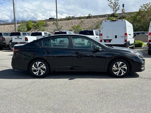 Used 2025 Subaru Legacy Premium AWD/4WD image 9