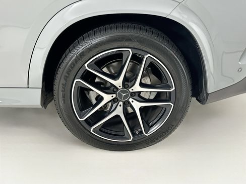Used 2025 Mercedes-Benz GLE 53 AMG 4MATIC image 34