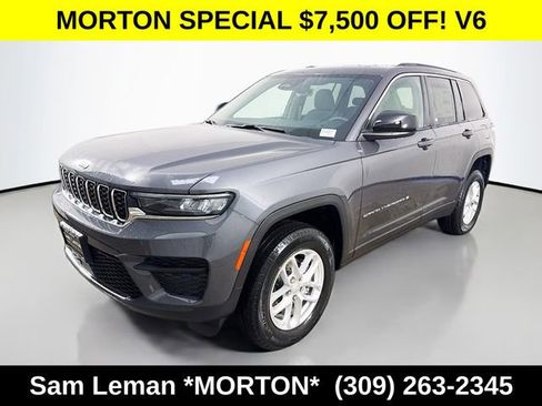 New 2025 Jeep Grand Cherokee Laredo X AWD/4WD image 3