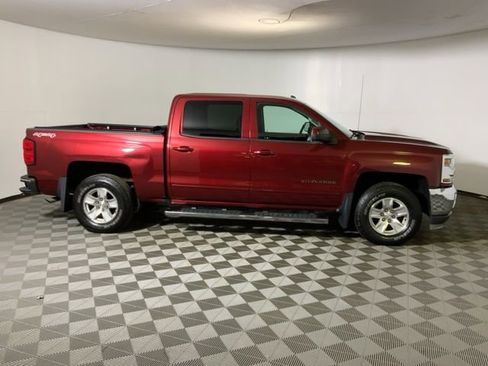 Used 2017 Chevrolet Silverado 1500 LT w/ All Star Edition AWD/4WD image 7