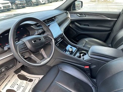 Certified 2024 Jeep Grand Cherokee L Limited w/ Luxury Tech Group II AWD/4WD image 15