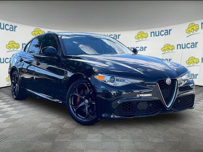 Used 2017 Alfa Romeo Giulia Ti w/ TI 19" Sport Package