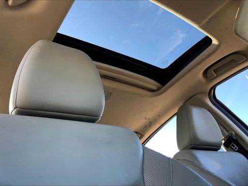 Used 2018 Honda HR-V EX-L image 13