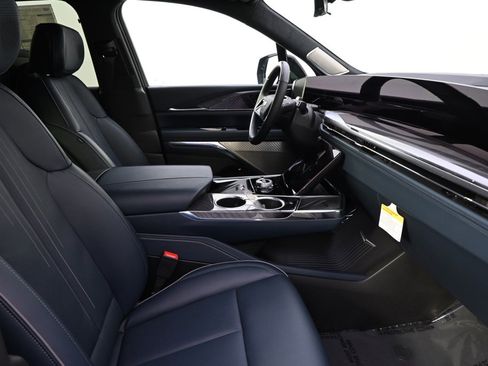 Certified 2025 Cadillac Escalade IQ Sport 2 image 16