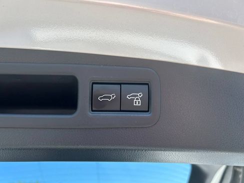 Used 2024 Lexus RX 350 AWD w/ Convenience Package image 18