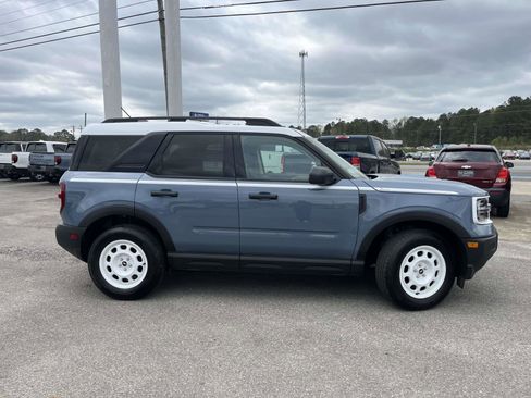 Used 2025 Ford Bronco Sport Heritage w/ Convenience Package image 3