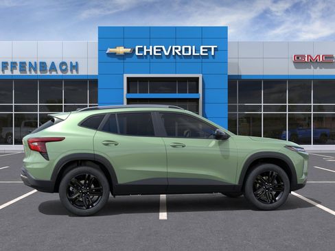 New 2026 Chevrolet Trax ACTIV w/ Driver Confidence Package FWD image 5
