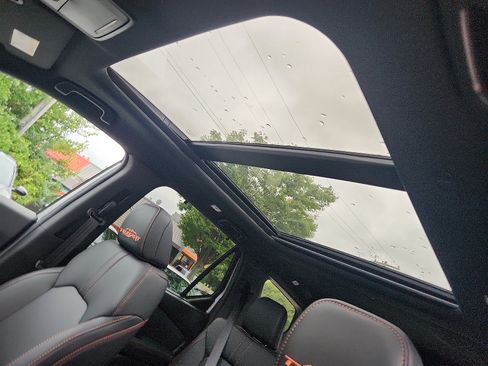 New 2025 Honda Pilot TrailSport image 10