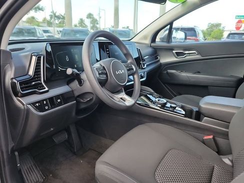Certified 2023 Kia Sportage LX AWD/4WD image 19