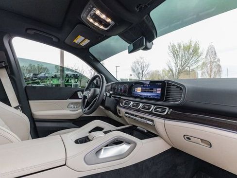 Certified 2024 Mercedes-Benz GLE 450 4MATIC image 32