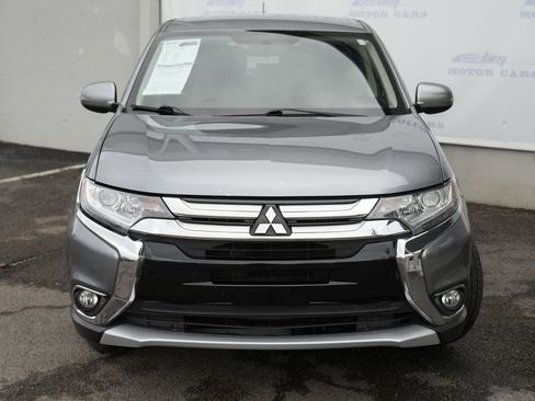 Used 2016 Mitsubishi Outlander SE AWD/4WD image 5