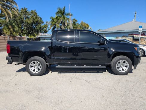 Used 2022 Chevrolet Colorado LT w/ LT Convenience Package image 3