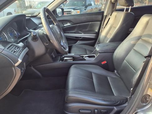 Used 2014 Honda Crosstour EX-L image 17