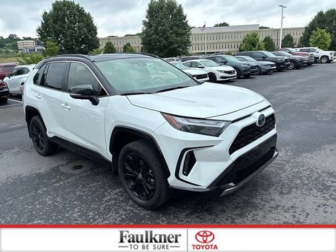 Used 2024 Toyota RAV4 XSE w/ Advanced Technology Package AWD/4WD image 2