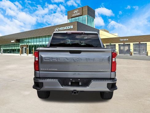 Used 2021 Chevrolet Silverado 1500 Custom AWD/4WD image 7