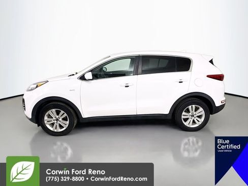 Used 2017 Kia Sportage LX image 4