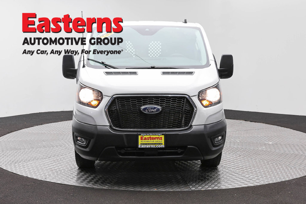 Used 2023 Ford Transit 250 Low Roof w/ Exterior Upgrade Package RWD image 3