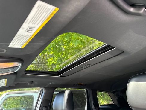 Used 2014 Jeep Grand Cherokee Limited AWD/4WD image 20