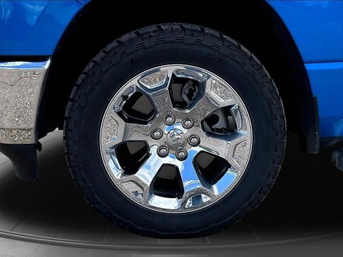 Used 2022 RAM 1500 Big Horn AWD/4WD image 32
