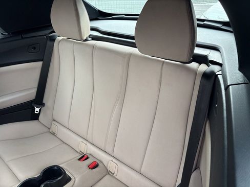 Used 2017 BMW 230i xDrive Convertible image 7