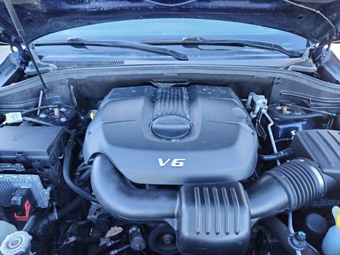 Used 2014 Jeep Grand Cherokee Overland image 22