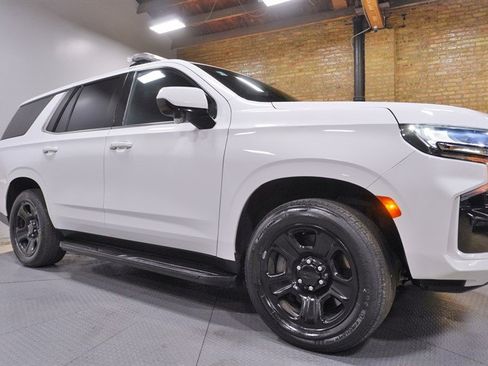 Used 2021 Chevrolet Tahoe 4WD w/ Remote Keyless Entry Package image 8