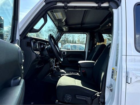 Certified 2022 Jeep Wrangler Unlimited Sport S image 11