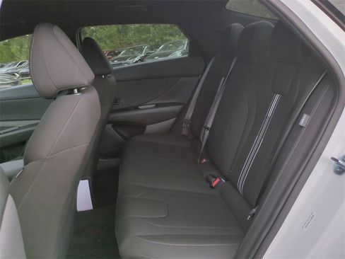 New 2026 Hyundai Elantra Sport image 13