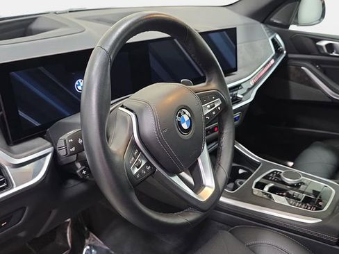 Used 2024 BMW X5 xDrive40i AWD/4WD image 14