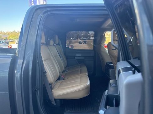 Used 2018 Ford F150 XLT w/ Equipment Group 302A Luxury image 11