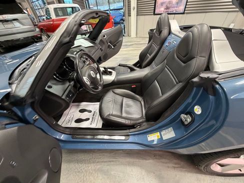 Used 2008 Saturn Sky w/ Premium Trim Package image 39