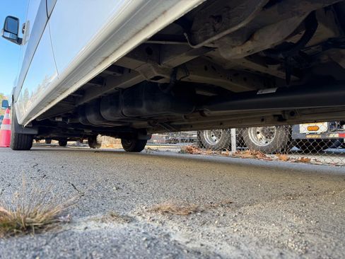 Used 2020 Mercedes-Benz Sprinter 2500 image 61