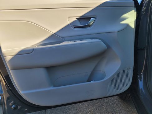 New 2026 Hyundai Kona Limited image 17