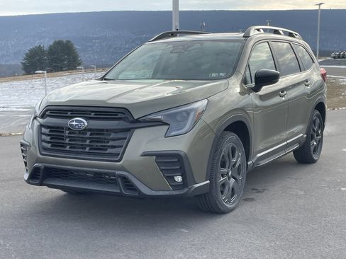 Used 2026 Subaru Ascent Premium AWD/4WD image 5