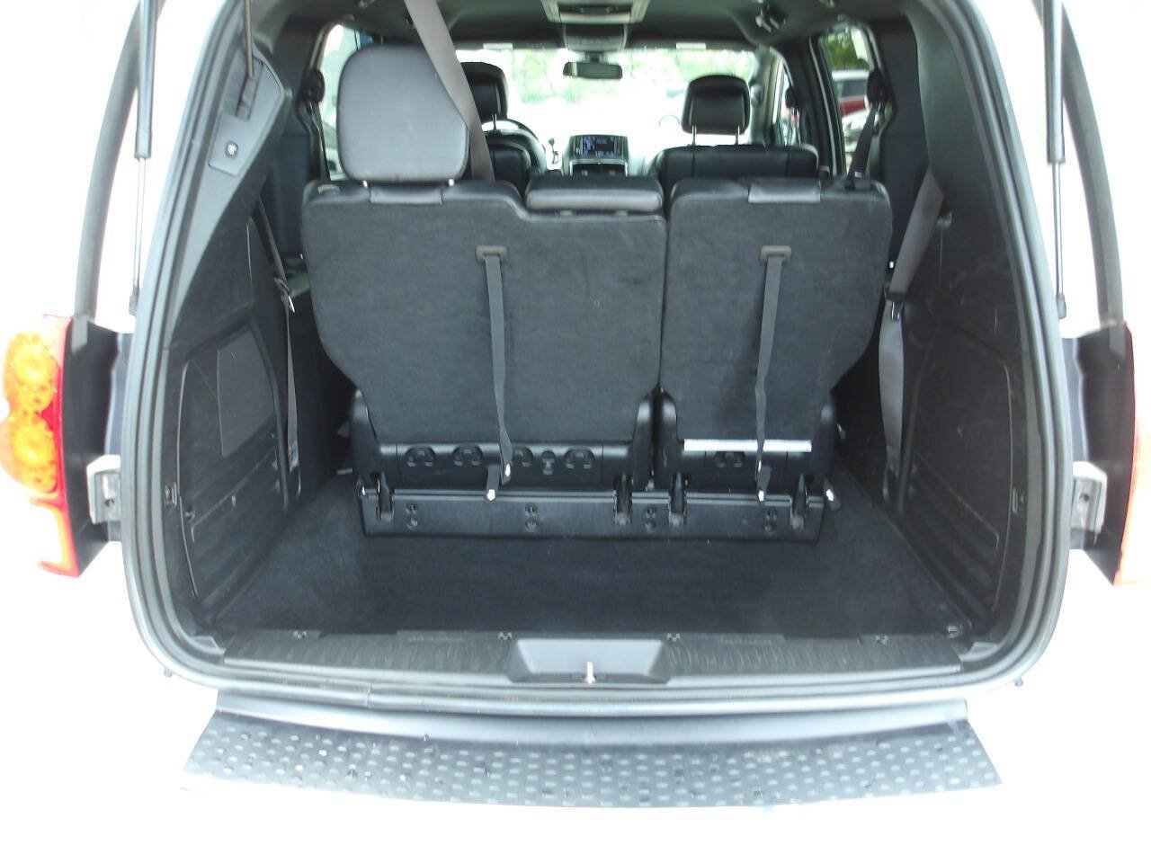 Used 2019 Dodge Grand Caravan GT FWD image 25