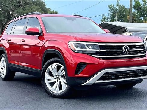 Used 2023 Volkswagen Atlas SE FWD image 2