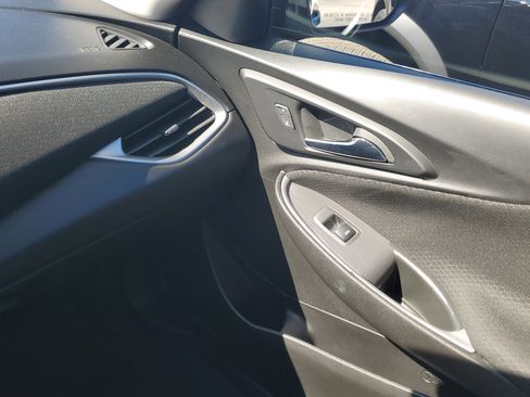 Used 2024 Chevrolet Malibu LT image 28