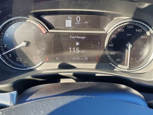 Certified 2023 Cadillac XT4 Premium Luxury w/ Cold Weather Package image 31