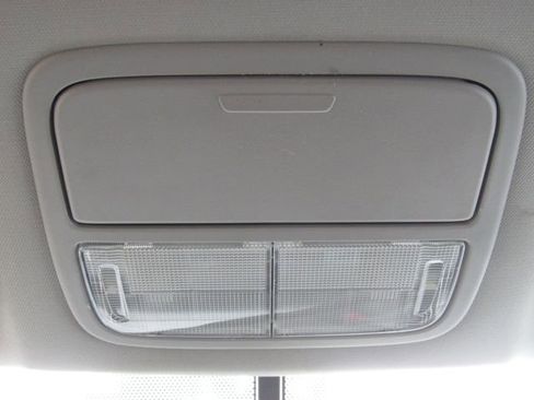 Used 2013 Honda Ridgeline RTS image 26